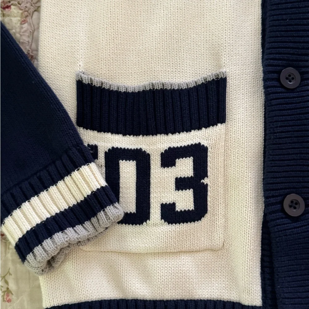 New York Yankees Cardigan - Picture 4 of 6